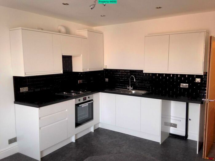 1 Bedroom Flat To Rent In Valley Drive, Harrogate, HG2