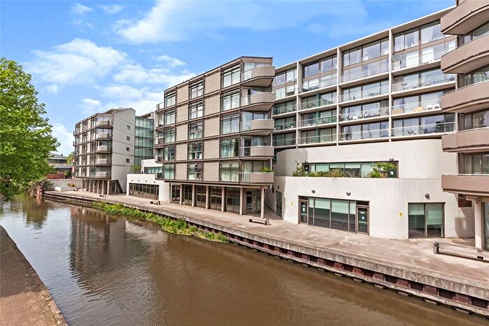1 Bedroom Flat For Sale In Canal Street, Nottingham, NG1