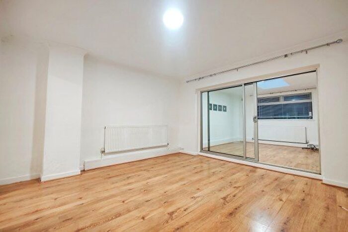 1 Bedroom Flat To Rent In Erdington, Birmingham, B24