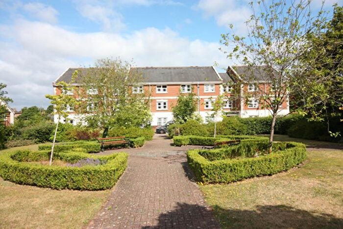 1 Bedroom Flat To Rent In St. Lukes Square, Guildford, GU1