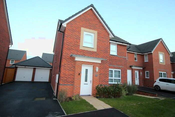 4 Bedroom Detached House To Rent In Henshall Close, Shavington, CW2