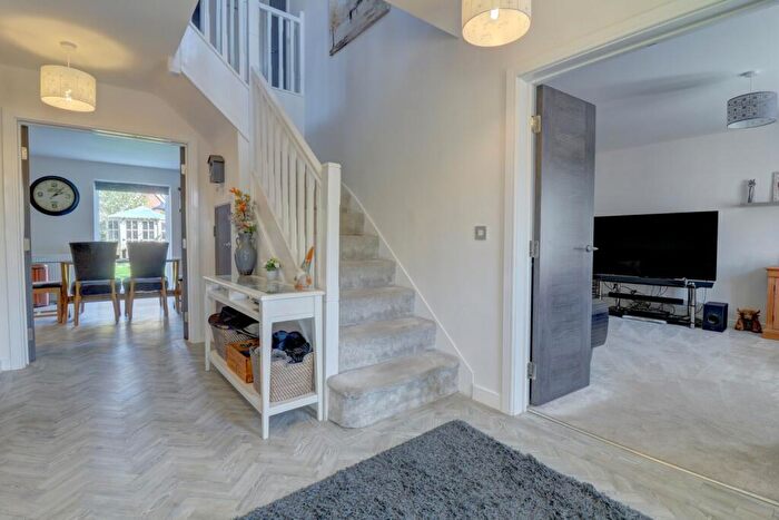 5 Bedroom Detached House For Sale In Barley Close, Longwick, Princes Risborough, Buckinghamshire, HP27