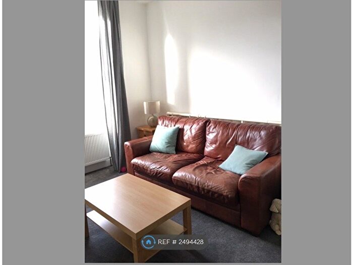 1 Bedroom Flat To Rent In Balcarres Street, Edinburgh, EH10