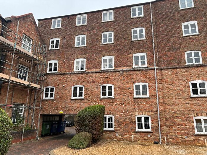 1 Bedroom Flat To Rent In Schooner Wharf, Old Market, Wisbech, PE13
