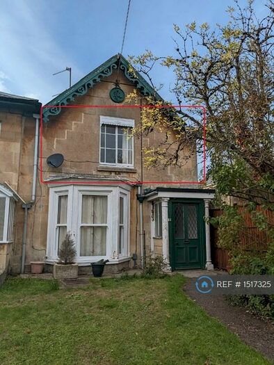 1 Bedroom Flat To Rent In Lowbourne, Melksham, SN12