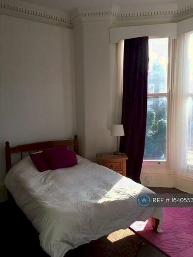 Studio To Rent In Kenwood Park Road, Sheffield, S7