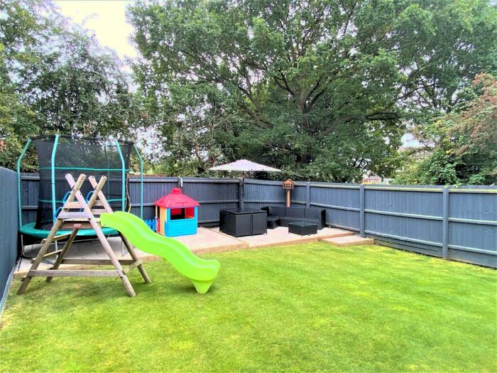 2 Bedroom Semi-Detached House For Sale In Wright Road, Stoney Stanton, LE9