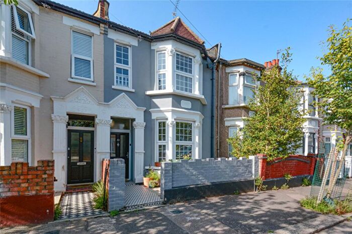4 Bedroom Terraced House For Sale In Blenheim Road, Walthamstow, London, E17