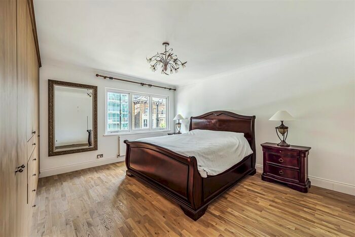 2 Bedroom Flat For Sale In Fitzjohn's Avenue, Hampstead Village, NW3