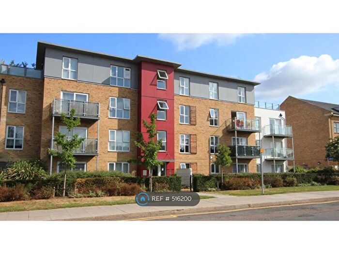 2 Bedroom Flat To Rent In Brecon Lodge, West Drayton, UB7