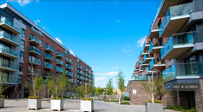 2 Bedroom Flat To Rent In East Station Road, Fletton Quays, Peterborough, PE2