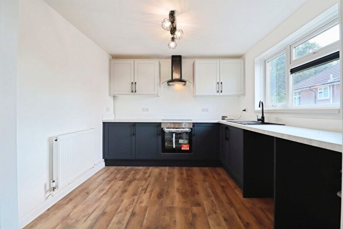 3 Bedroom Maisonette For Sale In Beechley Drive, Cardiff, CF5