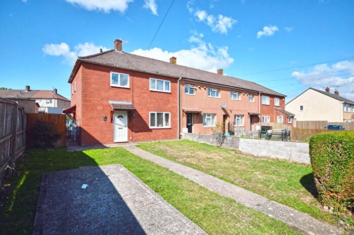 3 Bedroom End Of Terrace House For Sale In Gullon Walk, Bristol, BS13
