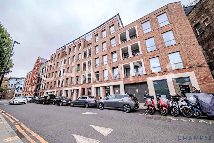 2 Bedroom Flat To Rent In Gatsby Apartments, E1