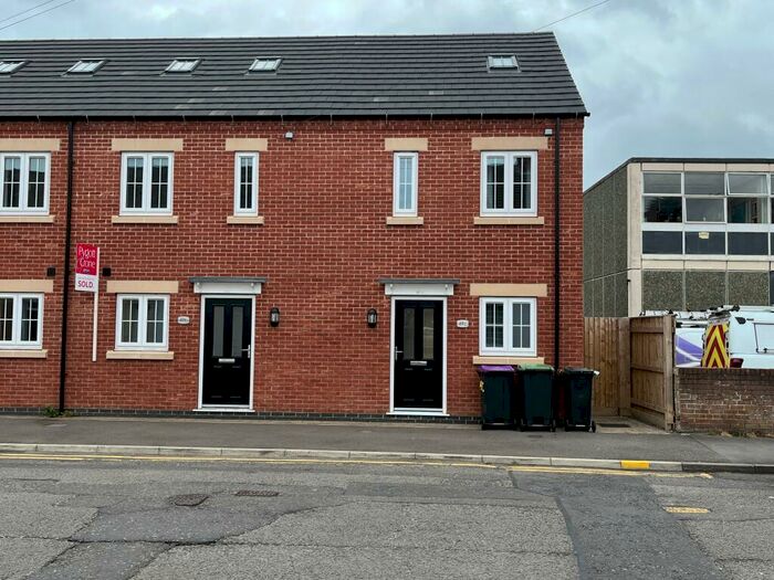 3 Bedroom Town House To Rent In Westgate, Sleaford, NG34