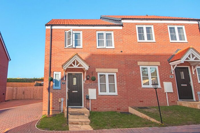 2 Bedroom Semi-Detached House For Sale In Atkinson Drive, Kettering, NN15