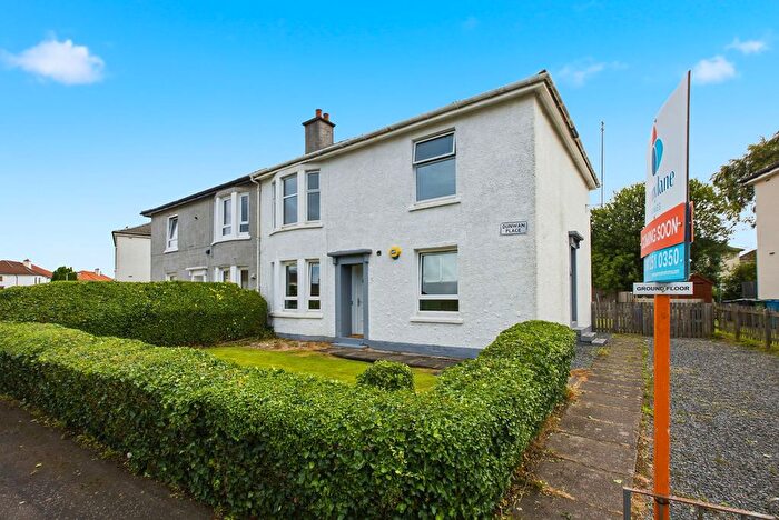 2 Bedroom Flat For Sale In Dunwan Place, Glasgow, G13