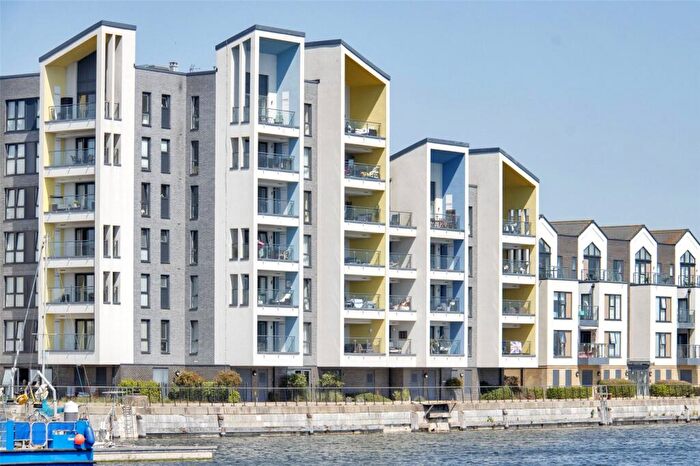 1 Bedroom Apartment For Sale In Ripplewaters, St. Marys Island, Chatham, Kent, ME4