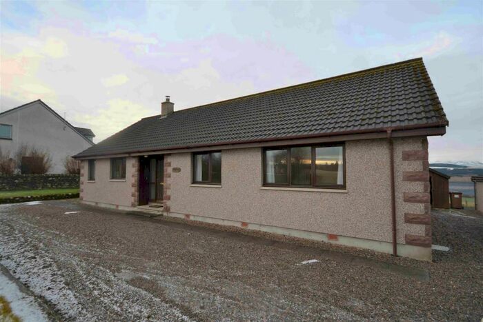 3 Bedroom Bungalow To Rent In Culbokie, Dingwall, Highland, IV7