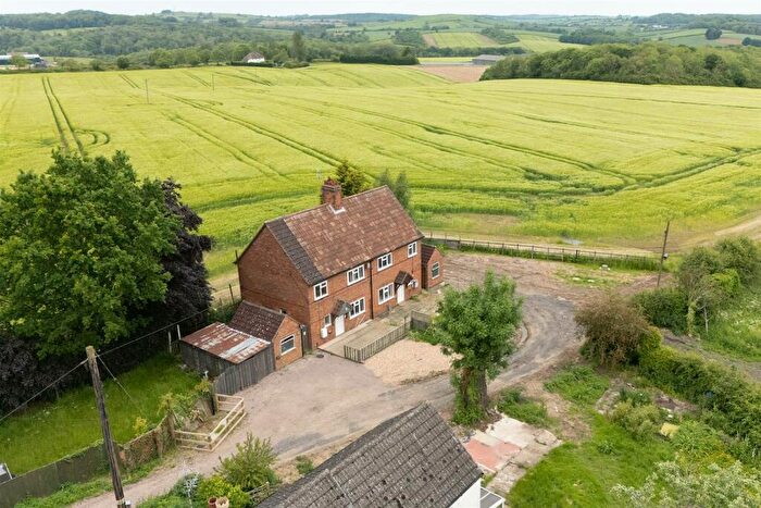 3 Bedroom Semi-Detached House For Sale In Uppingham Road, Skeffington, LE7