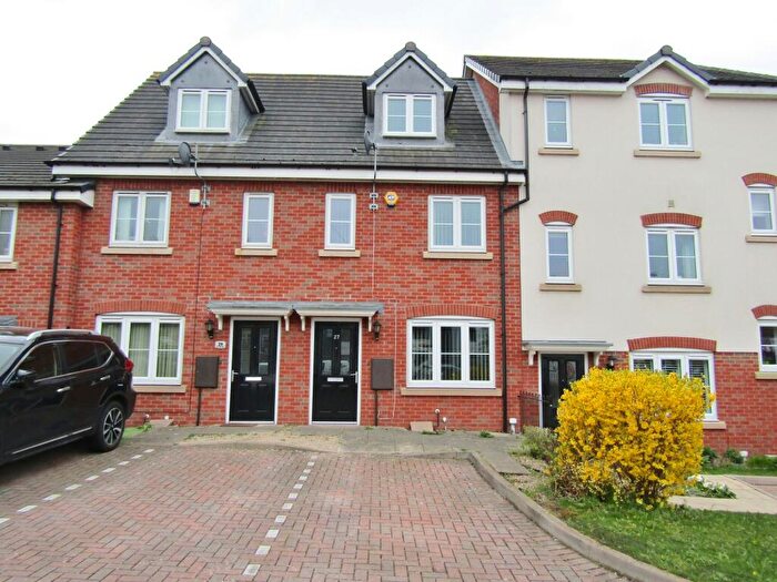 3 Bedroom Terraced House To Rent In Lake View Court, Erdington, B23