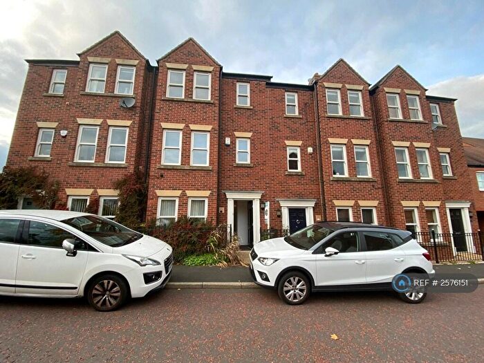 4 Bedroom Terraced House To Rent In Warkworth Woods, Newcastle Upon Tyne, NE3