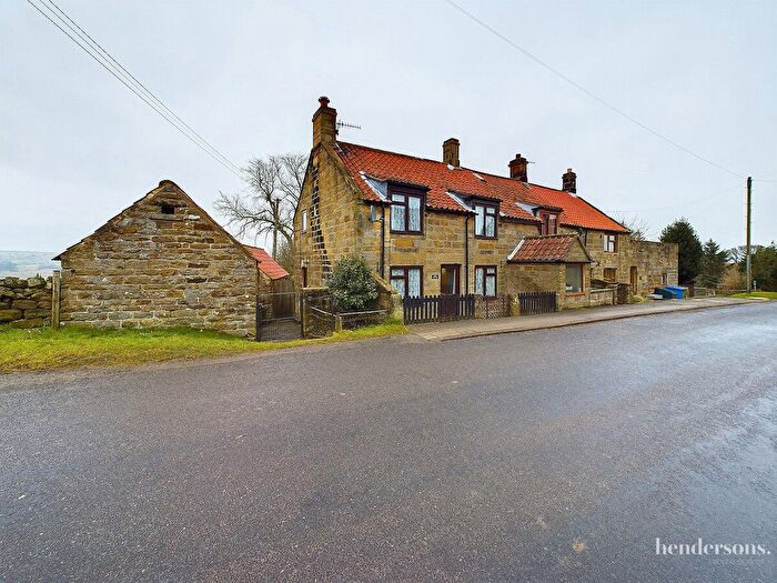 2 Bedroom Cottage For Sale In Glaisdale, Whitby, YO21