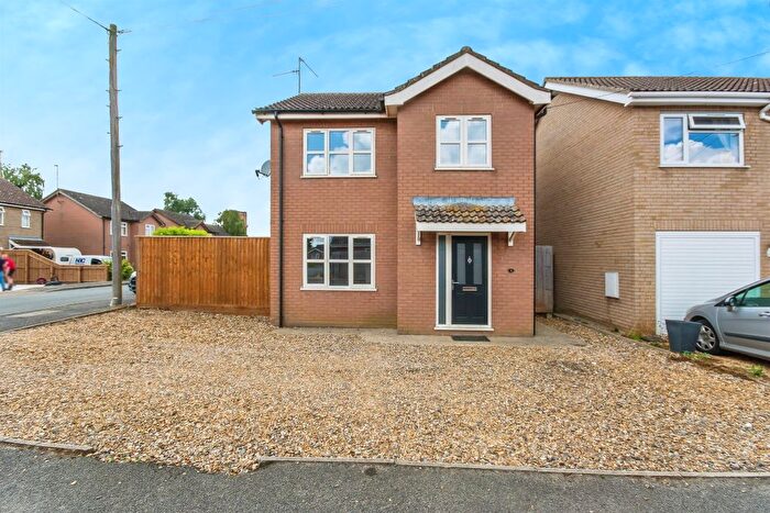 4 Bedroom Detached House For Sale In Queens Drive, Friday Bridge, Wisbech, PE14