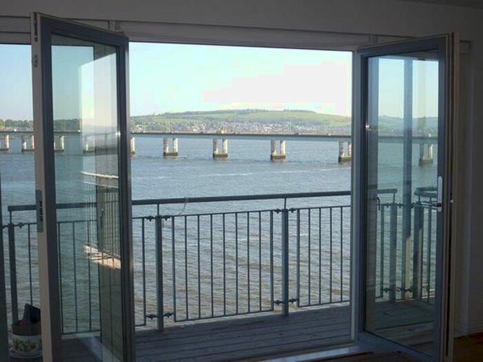 2 Bedroom Flat To Rent In Marine Parade Walk, Dundee, DD1
