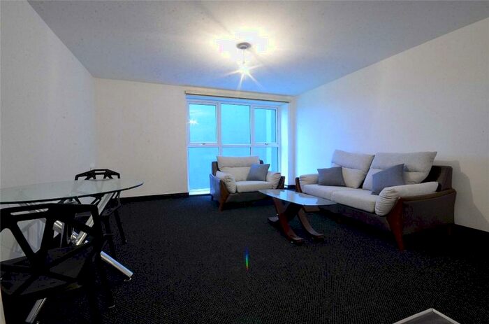 1 Bedroom Apartment To Rent In San Court, Rusholme, Manchester, M14