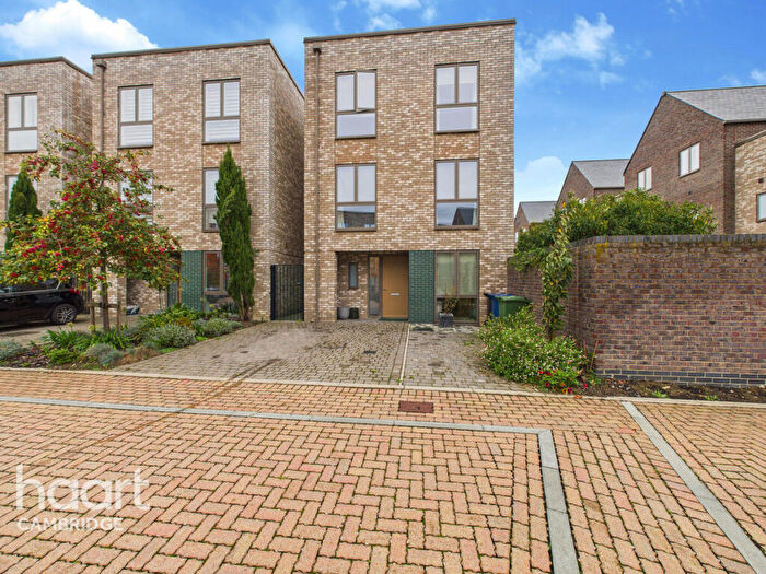 4 Bedroom Town House For Sale In Knightly Avenue, Cambridge, CB2