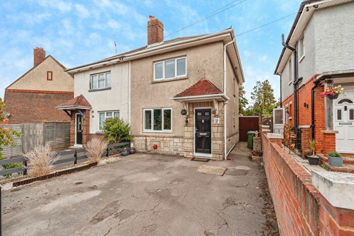 3 Bedroom Semi-detached House For Sale In Cornel Road, Southampton, Hampshire, SO19
