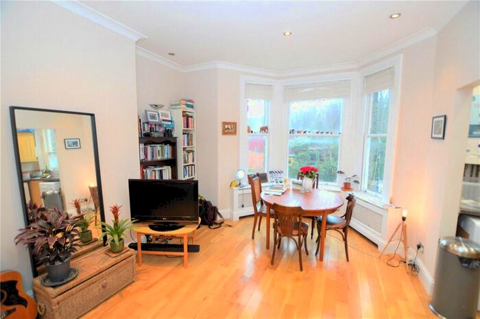 1 Bedroom Apartment To Rent In Jasper Road, London, Lambeth, SE19