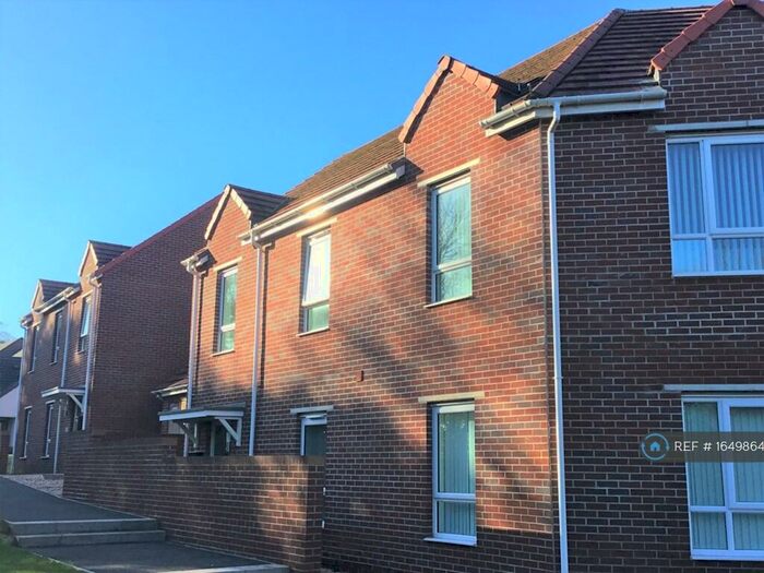 1 Bedroom Flat To Rent In Staddle Stone Road, Exeter, EX1