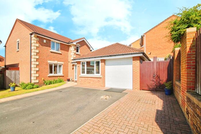 4 Bedroom Detached House For Sale In Elfordleigh, Houghton Le Spring, Tyne & Wear, DH4