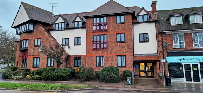 1 Bedroom Flat To Rent In Norton Way North, Letchworth Garden City, SG6