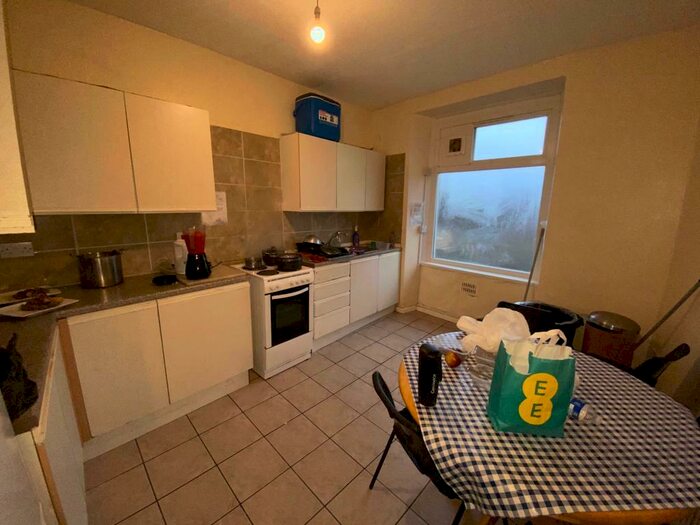 5 Bedroom Terraced House To Rent In Wood Road, Treforest, CF37