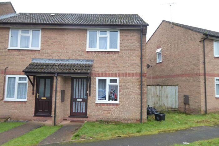 2 Bedroom Terraced House To Rent In Priory Road, Tiverton, EX16