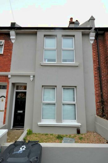 6 Bedroom Terraced House To Rent In Buller Road, Brighton, BN2