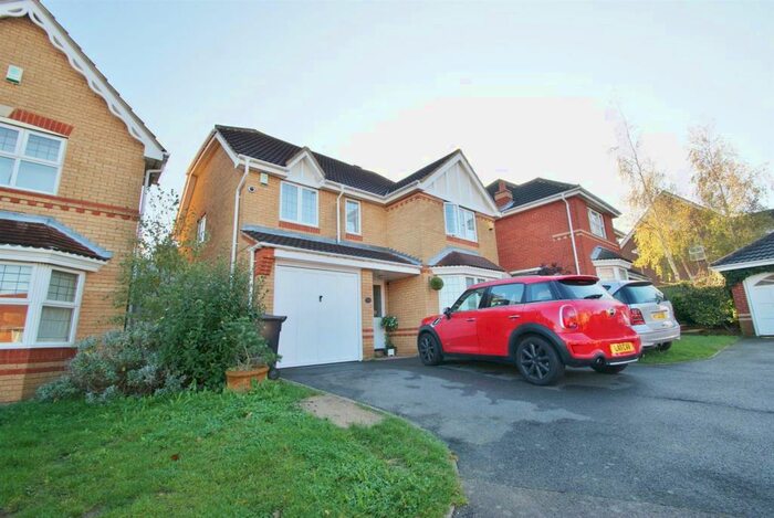 4 Bedroom House To Rent In Grifon Road, Chafford Hundred, Grays, RM16