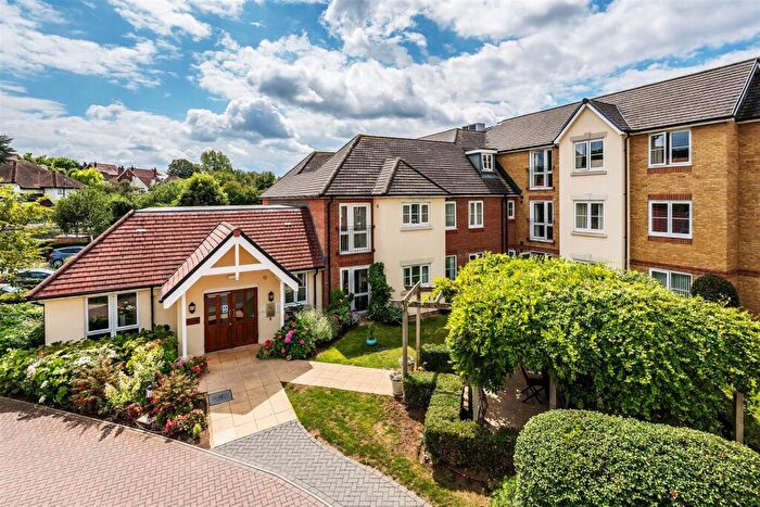 2 Bedroom Retirement Property For Sale In Emmeline Lodge, Leatherhead, KT22