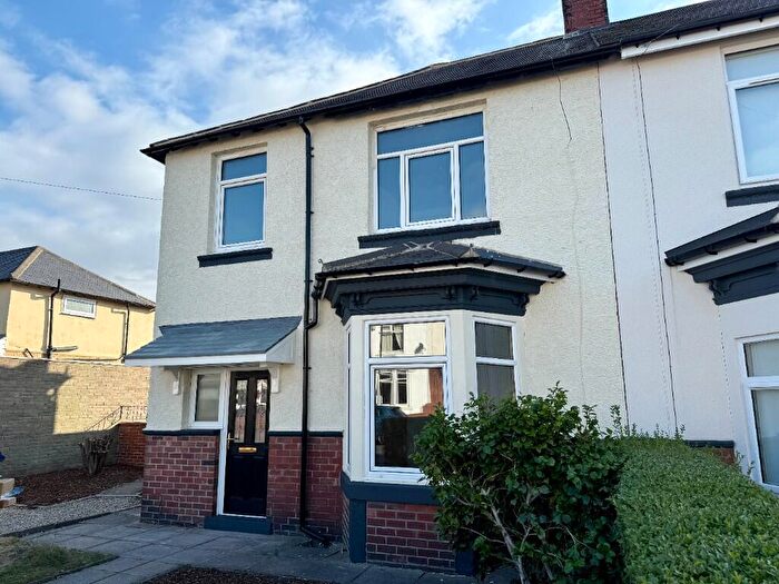 3 Bedroom Semi-Detached House For Sale In Holme Avenue, Newcastle Upon Tyne, NE6