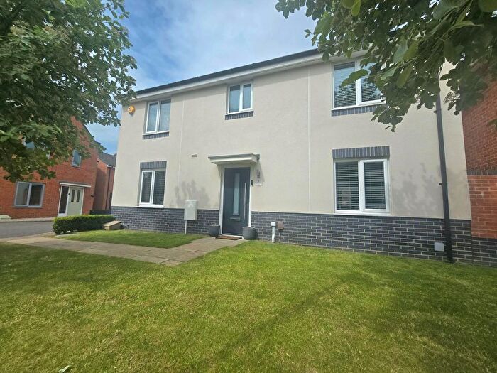 4 Bedroom Detached House For Sale In Weaving Lane, Darlington, DL1