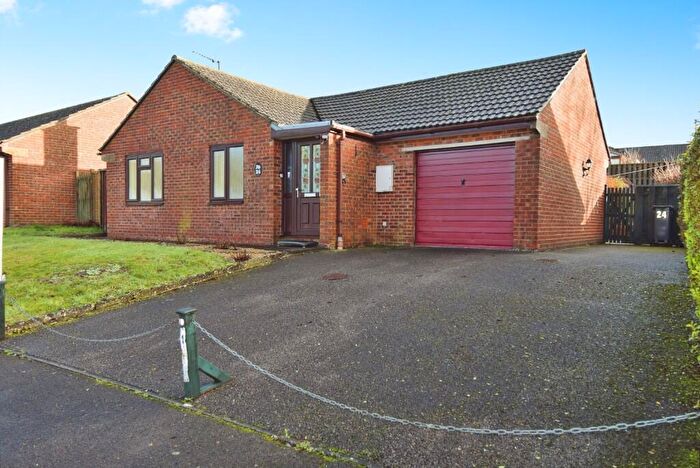 3 Bedroom Detached Bungalow For Sale In Highfield Rise, Shrewton, SP3