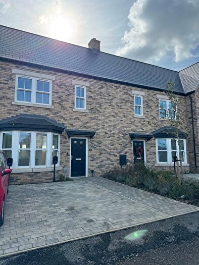 2 Bedroom Flat For Sale In Cavendish Lane, Fairfield, Hitchin, SG5