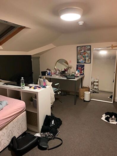 1 Bedroom House To Rent In Talbot Street, Nottingham, NG1