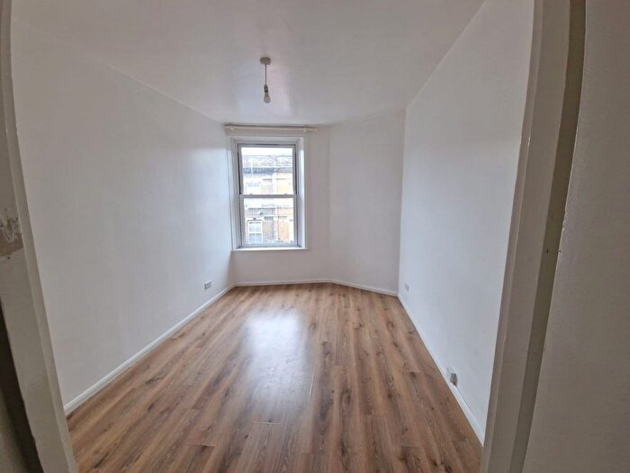 1 Bedroom Flat To Rent In Lower Clapton Road, Hackney, E5
