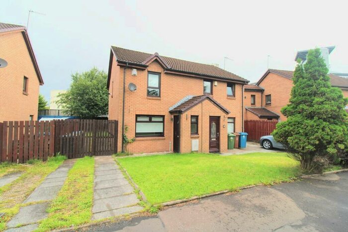 3 Bedroom Semi-Detached House To Rent In Hardgate Drive, Glasgow, G51