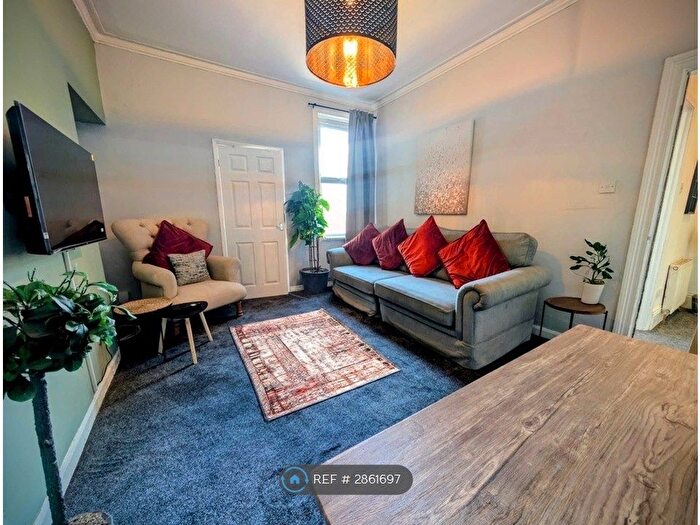 5 Bedroom Maisonette To Rent In Eglesfield Road, South Shields, NE33