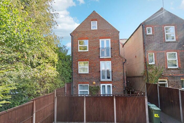 2 Bedroom Duplex For Sale In Alexandra Road, Hemel Hempstead, Hertfordshire, HP2